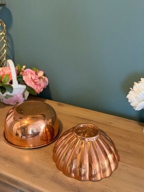 Vintage Copper Jello Molds Set 2 Round Cherry Top Fluted Kitchen Decorating